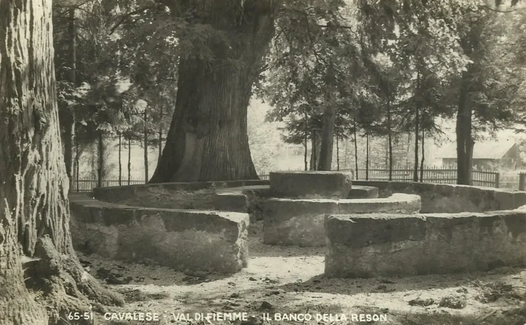 Costruzione circolare in pietra
