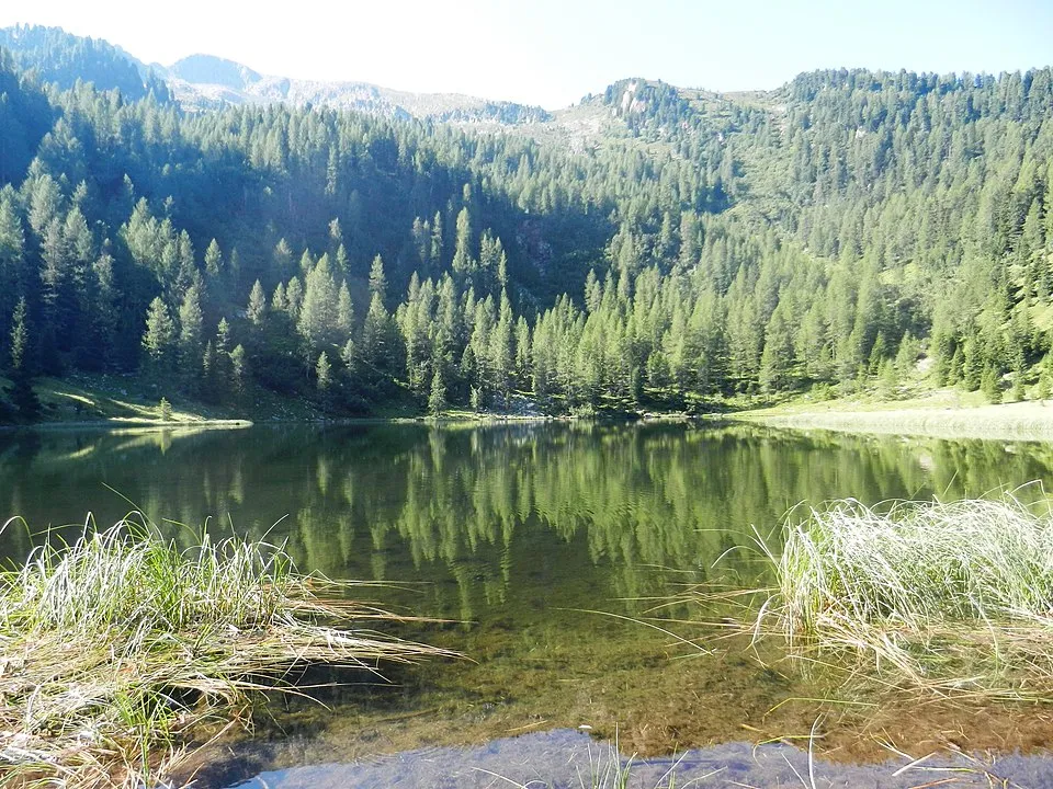 Veduta del lago di Cece