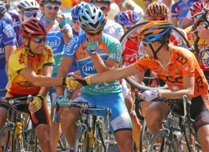 Ciclisti alla partenza